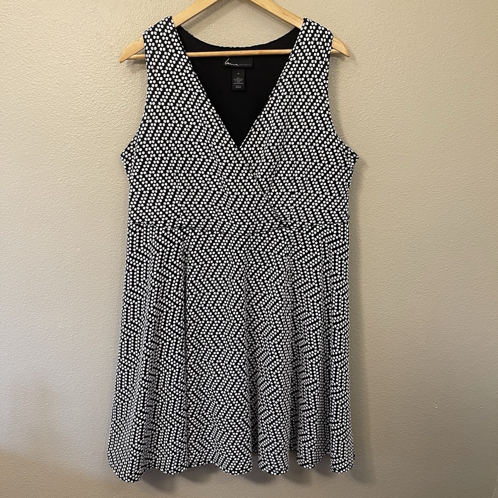 Lane Bryant Black & White Textured Fit & Flare Dress Stretch Classy Travel Sz 16